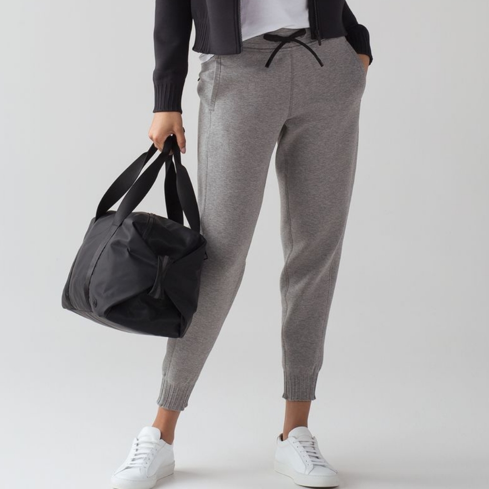 Lululemon NTS Jogger Heathered Medium Grey / Black Size 4 / Small